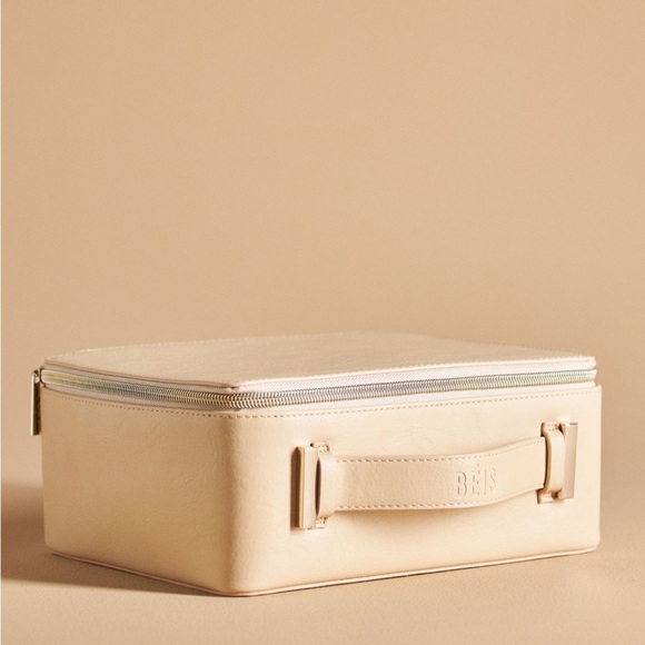 BEIS Handbags - BEIS Cosmetic Case in Cream NWOT